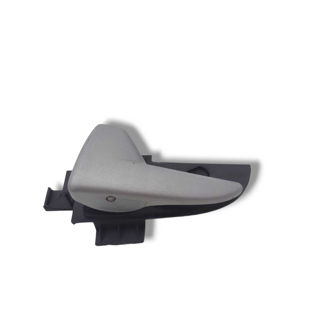  MAÇANETA INTERNA LARO ESQUERDO GM CELTA PRISMA ORIGINAL 