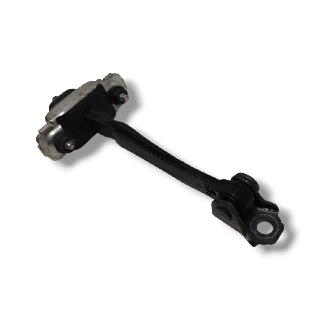 Limitador porta traseira direita GM Onix 2013 a 2019 origina