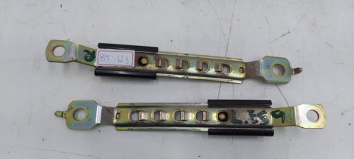 Regulador Cinto Dianteiro Pajero Gls Full 02 Valor Unitário