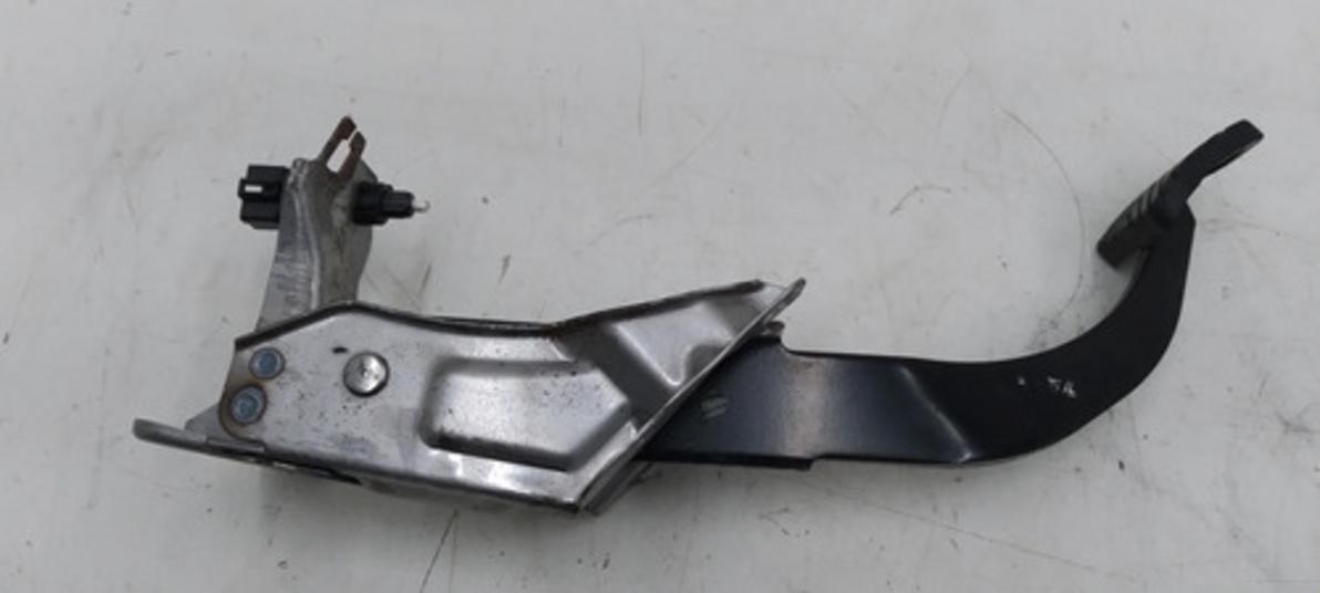 Pedal De Freio Com Sensor Mitsuishi Pajero Tr4 07