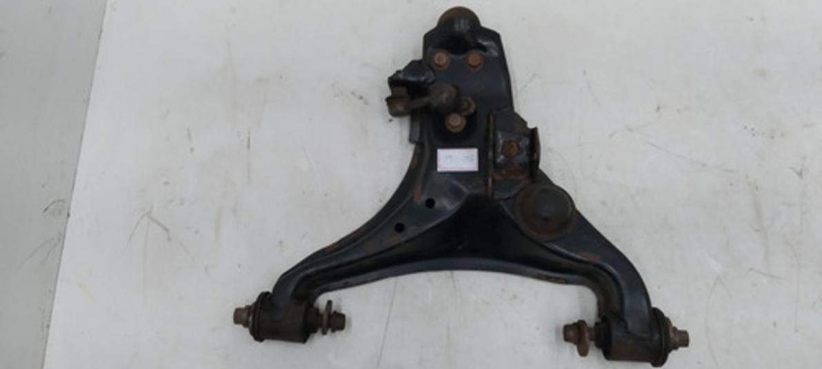 Bandeja Inferior Dianteiro Direito Pajero Full 3.2 14