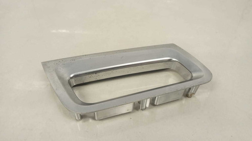 Moldura Maçaneta Interna Dianteira Esquerda Gm Captiva 2011