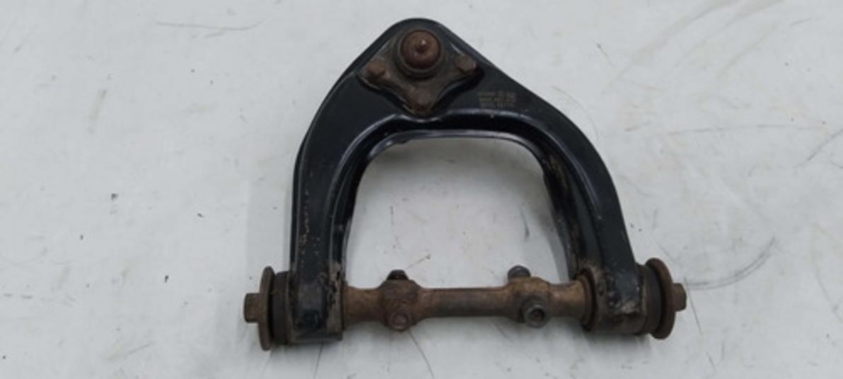 Bandeja Superior Dianteiro Esquerdo Pajero Sport 2001