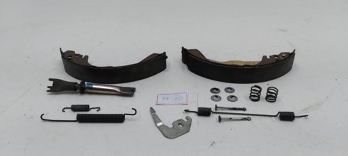 Sapata Freio Traseiro Direito Mitsubishi Pajero Tr4 05