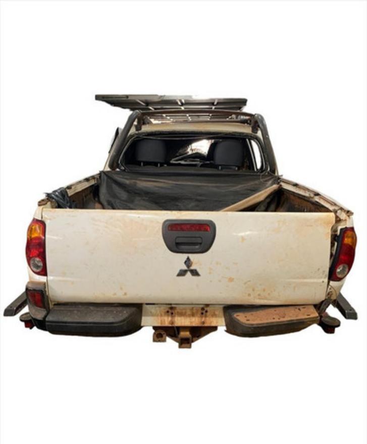 Sapata Traseira Esquerda L200 Savana 3.2 2013