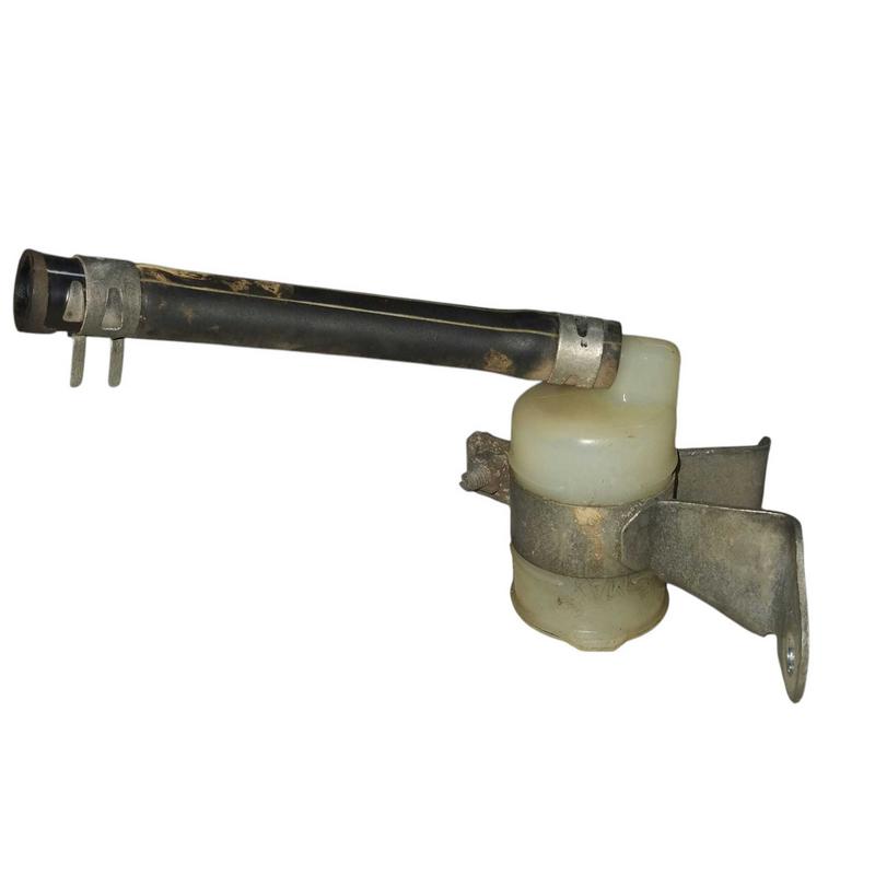 Reservatório Cilindro Embreagem Mitsubishi Pajero io e Tr4 1998 A 2015