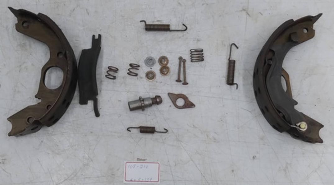 Sapata Freio Traseiro Direito Pajero Sport 03 (disco)