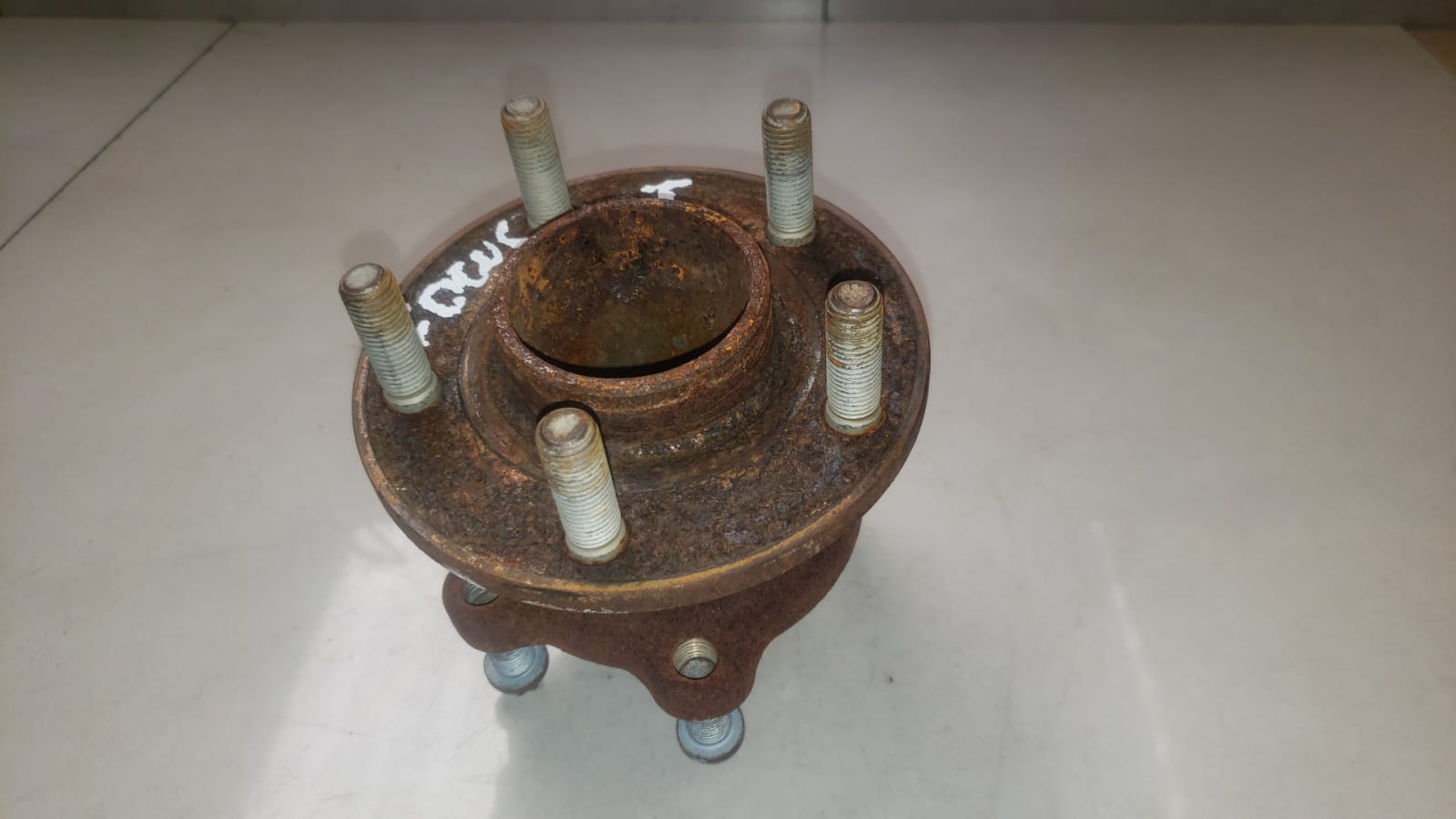 Cubo De Roda Traseiro Ford Focus 2014 2015