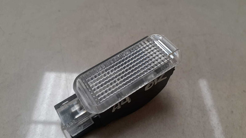 Luz Cortesia Porta Luvas Audi A4 Tfsi 2011