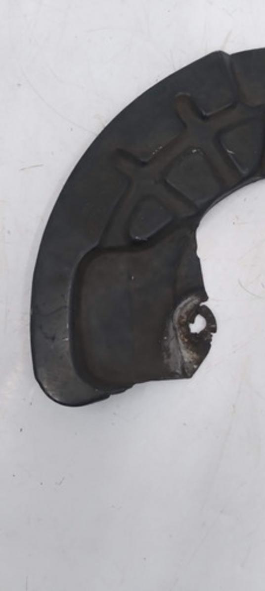 Defletor De Disco Dianteiro Direito Volvo S80 99