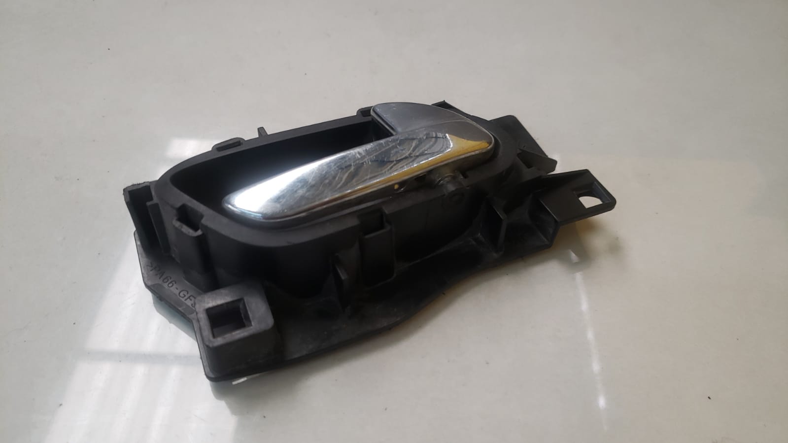 Maçaneta Interna Direita Peugeot 208 2014 A 2018 (4)