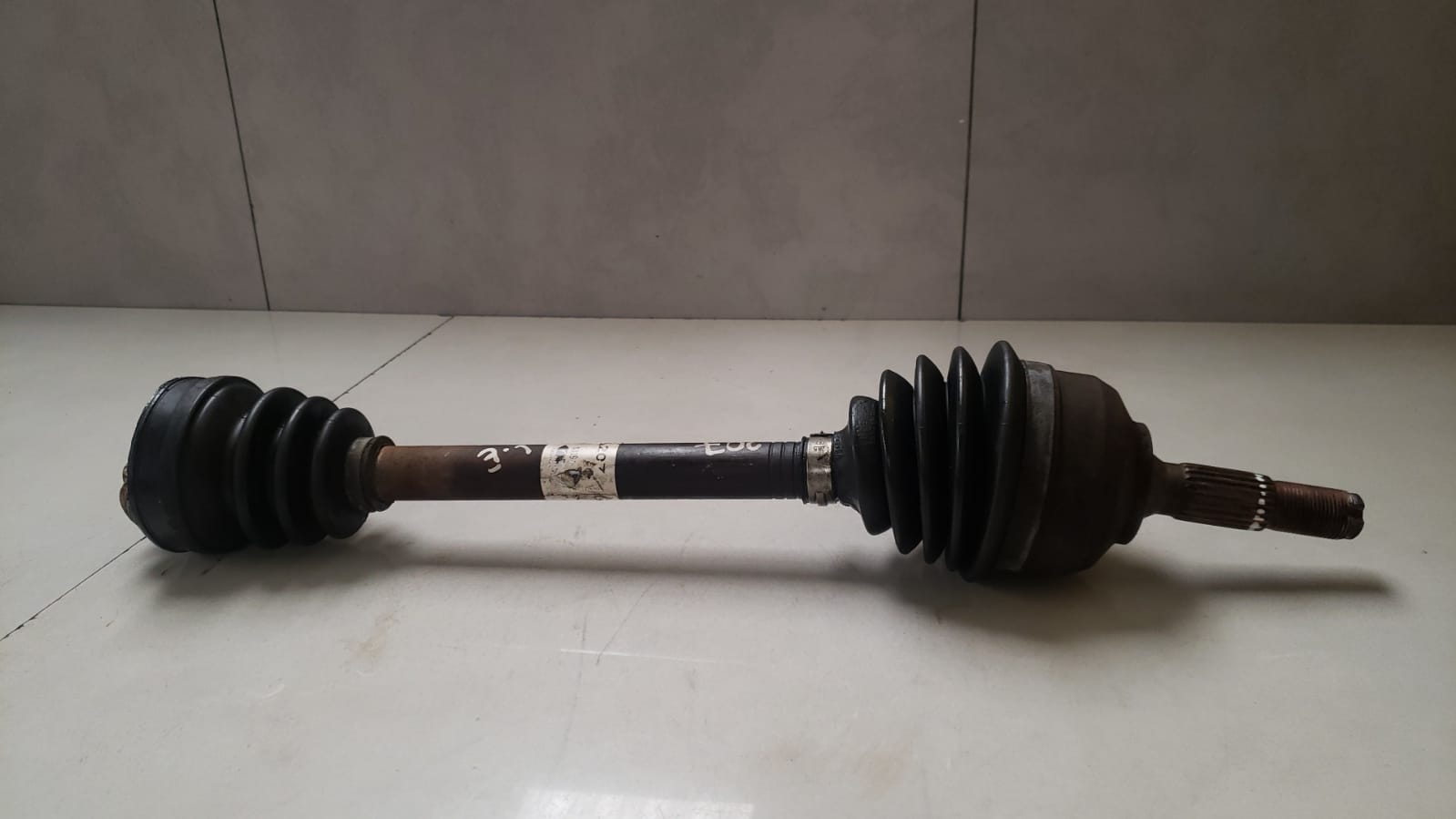 Semi Eixo Esquerdo Peugeot 207 1.4 2012 9685944980