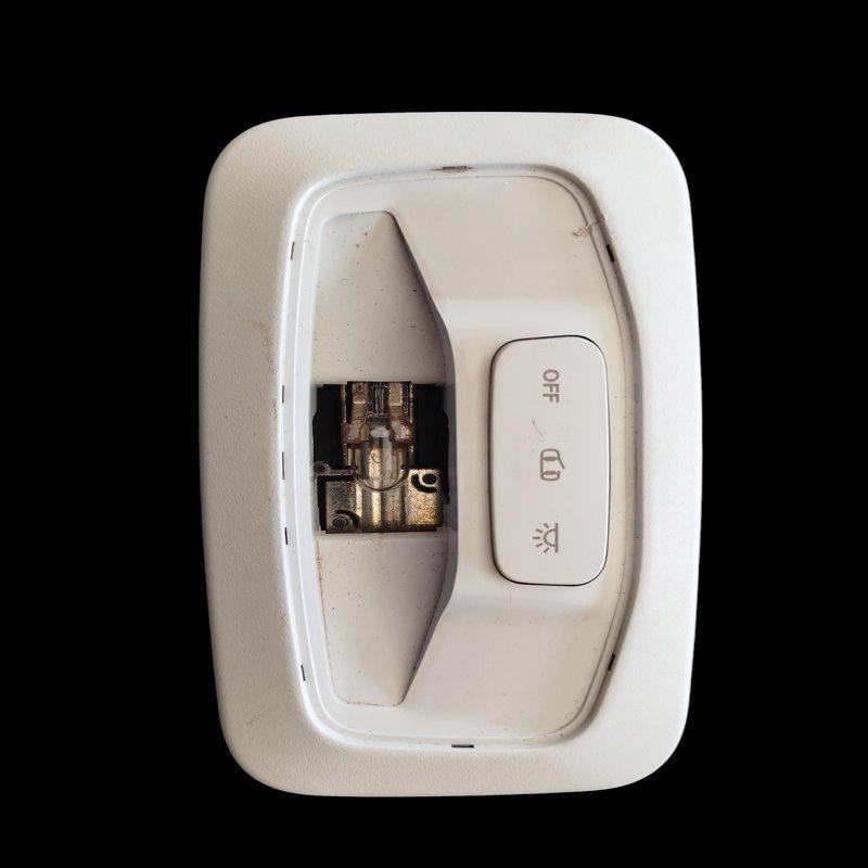 Luz lanterna teto cortesia traseiro 1.8 renegade 2021 a 2021