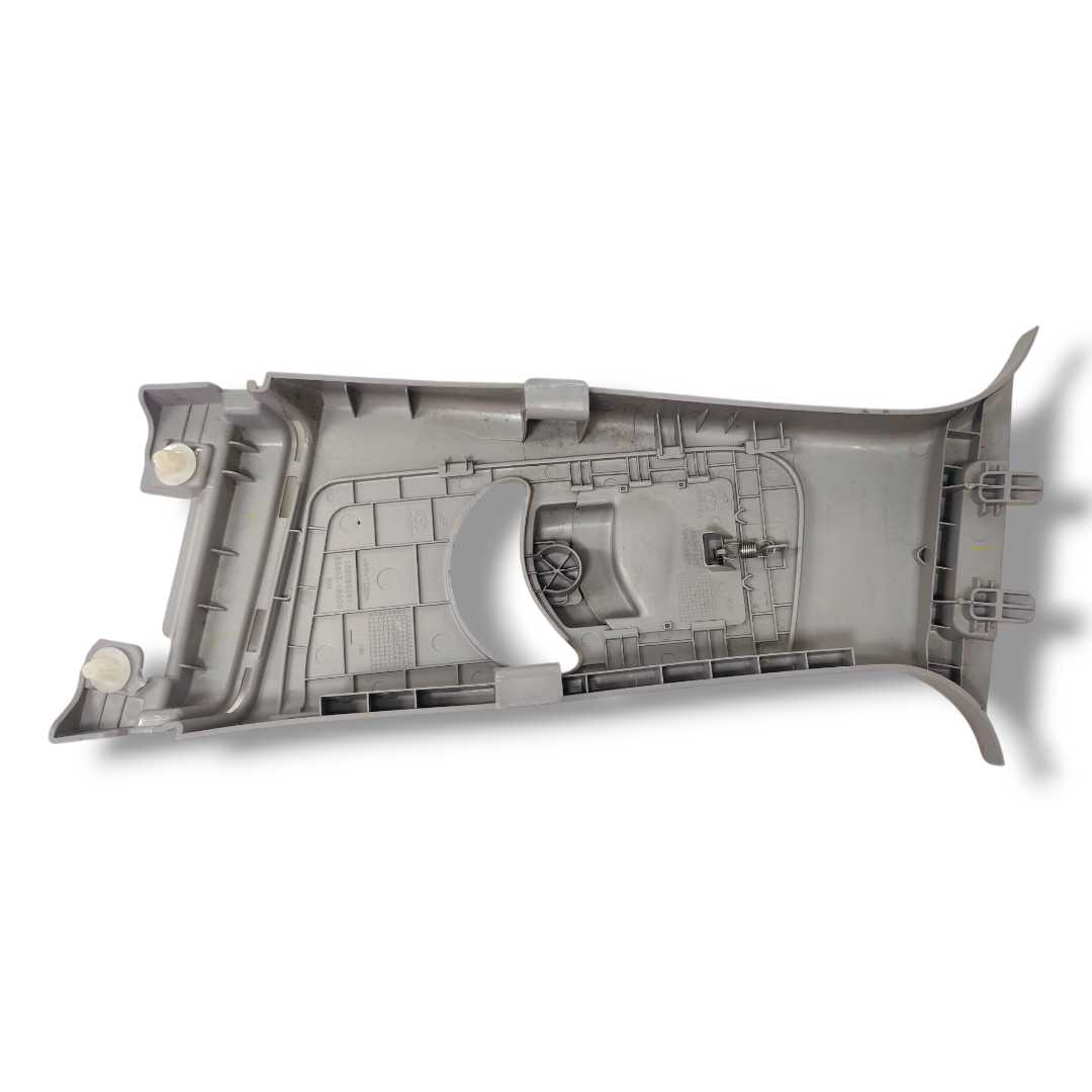 Moldura coluna direita Hyundai HB20 2013 a 2019 original