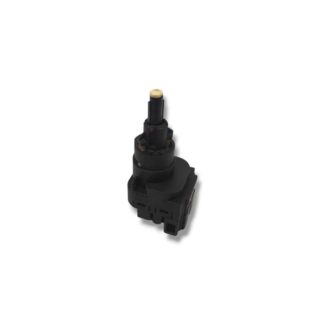 Interruptor sensor luz freio VW gol 2006 a 2014 original