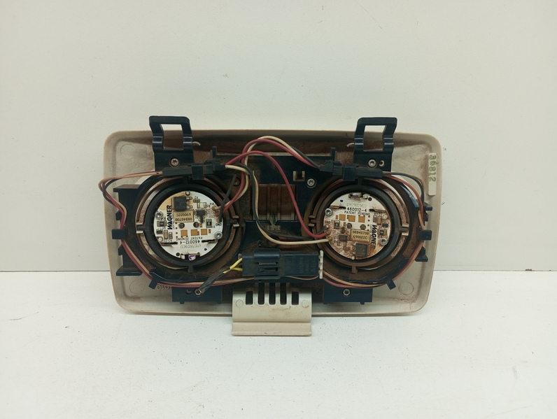 Luz Teto Interna Cortesia Dodge Journey 2009 2010 a 2018