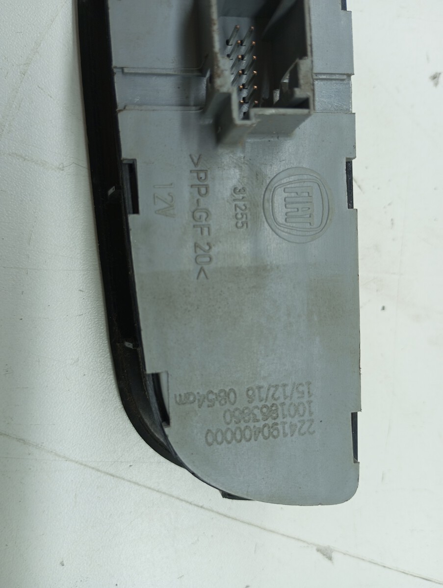 Botão Farol Desembaçador Fiat Siena 1.4 2017 224190400000