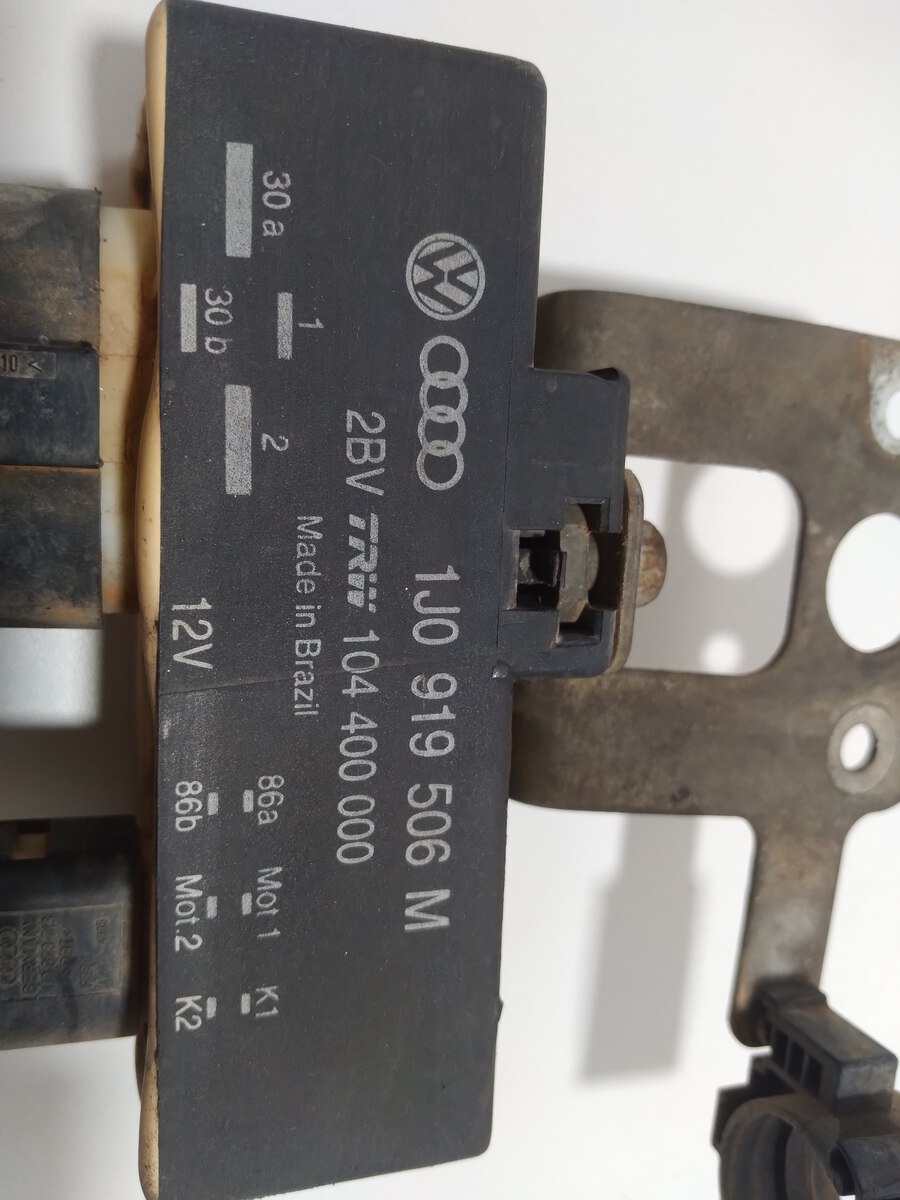 Módulo Relé Ventoinha Vw Polo Bora 1j0919506m