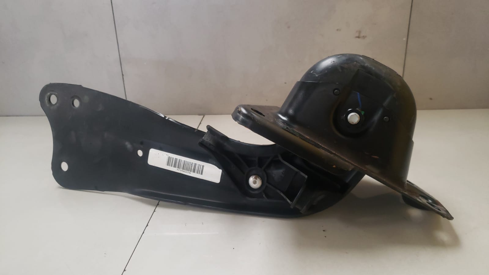 Braço Facão Traseiro Esquerdo Vw Jetta 2.0 Tsi 2012 A 2014