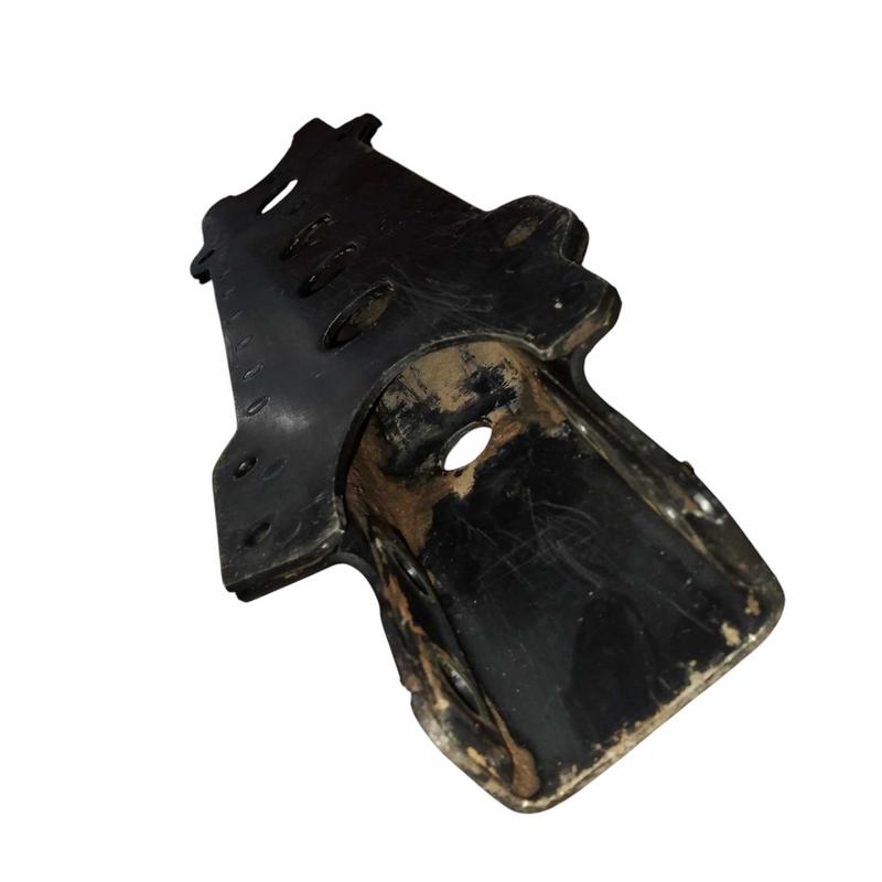 TRAVESSA SUPORTE DIFERENCIAL DIANTEIRA PAJERO GLS-B 2000