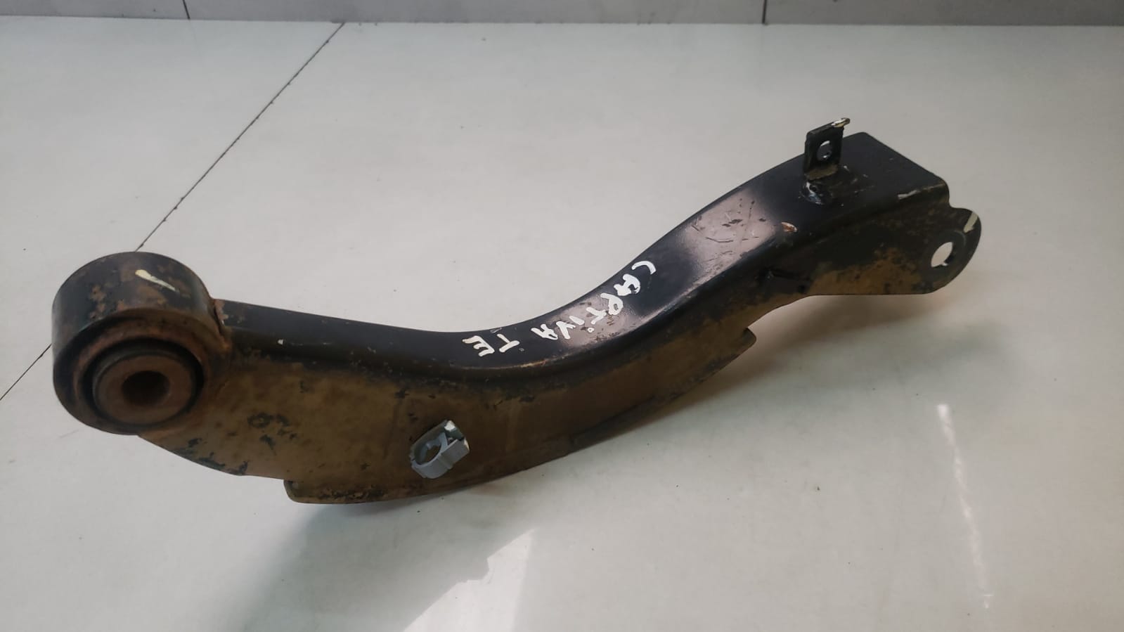 Braço Tirante Traseiro Esquerdo Gm captiva 2.4 2008 A 2013