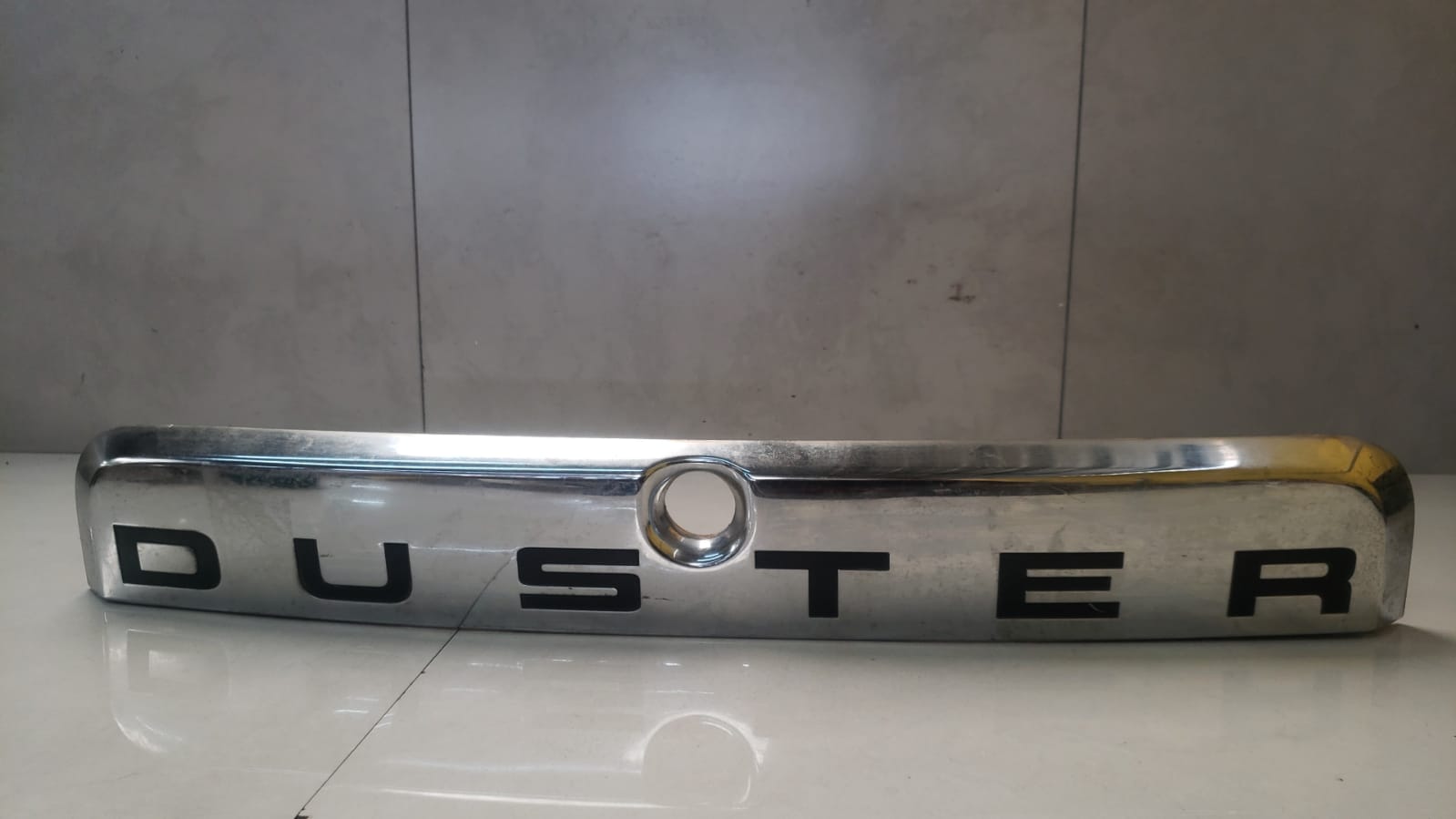 Friso Tampa Traseira Renault Duster 2012 2013 2014 2015 (2)