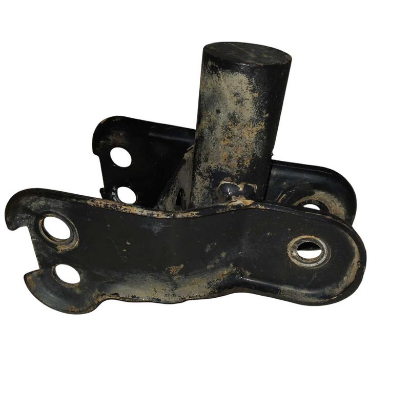 SUPORTE CONTRA PESO BARRA TRASEIRA PAJERO TR4 2009 A 2015