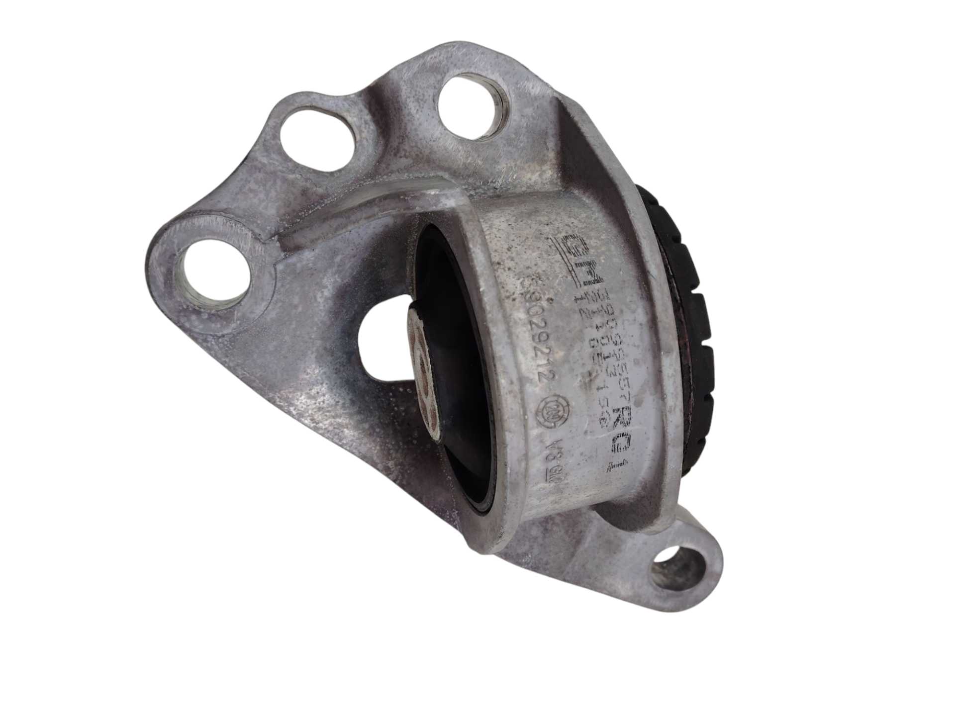  COXIM SUPORTE EIXO TRASEIRO DIREITO GM CRUZE ORIGINAL 