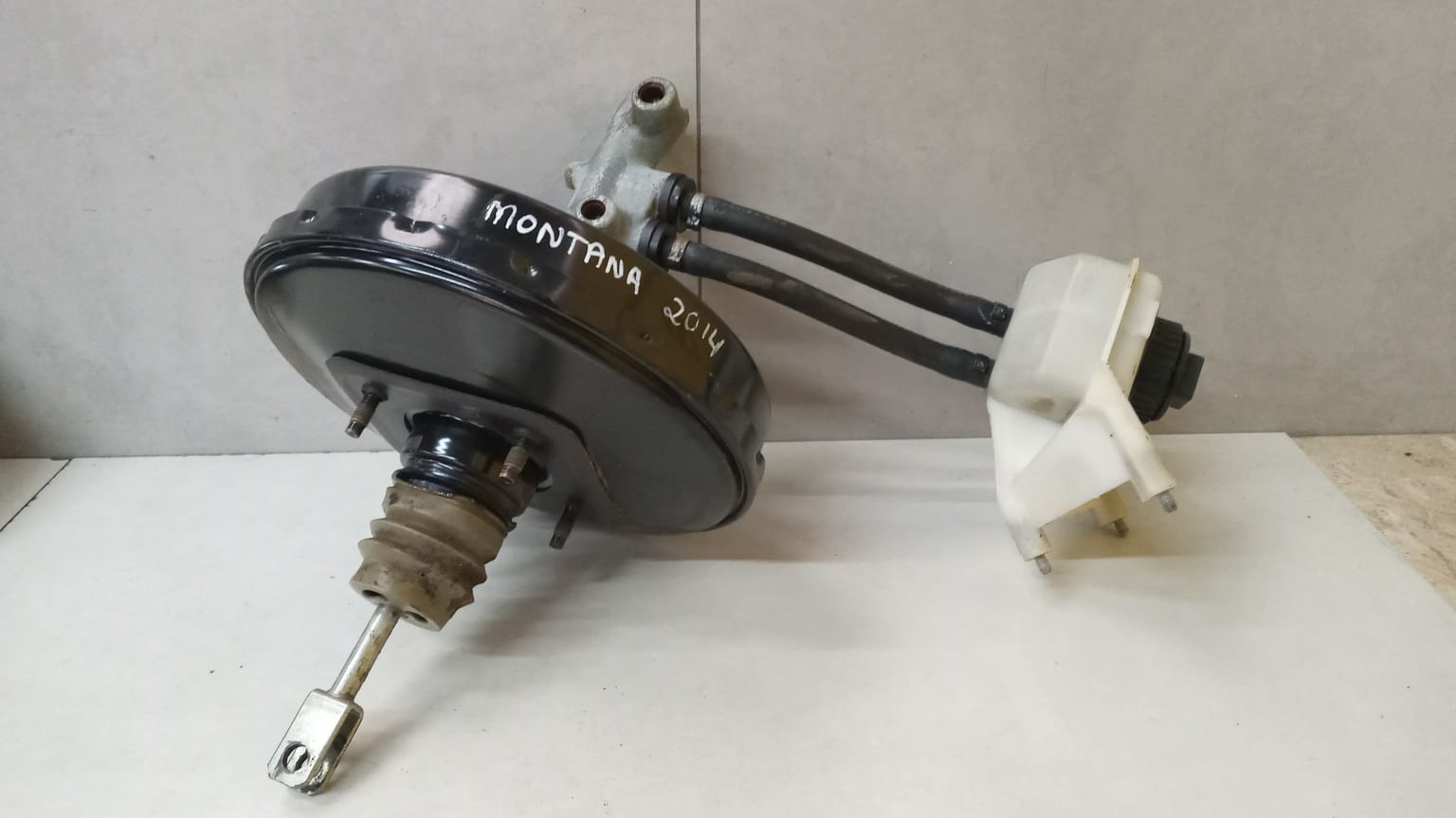 Hidrovacuo C/Cilindro Reservatório Gm Montana 1.4 2014