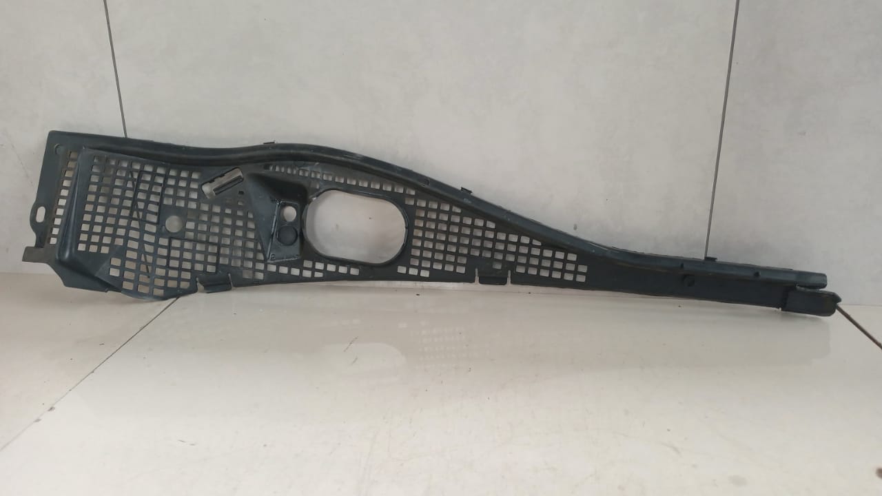 Churrasqueira Lado Direito Renault Sandero 2014