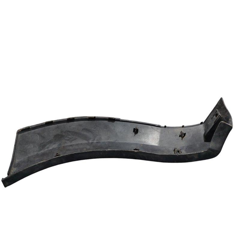 Moldura para-choque dian  esq vw Saveiro cross 2014 a 2016