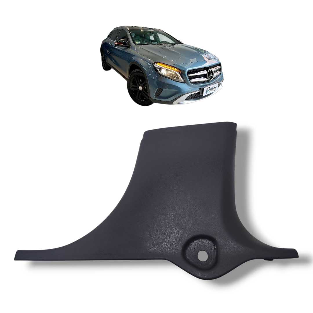 Moldura acabamento coluna direita Mercedes GLA 200 2015 2020