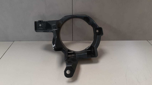 Suporte Farol De Milha Direito Toyota Rav4 2013