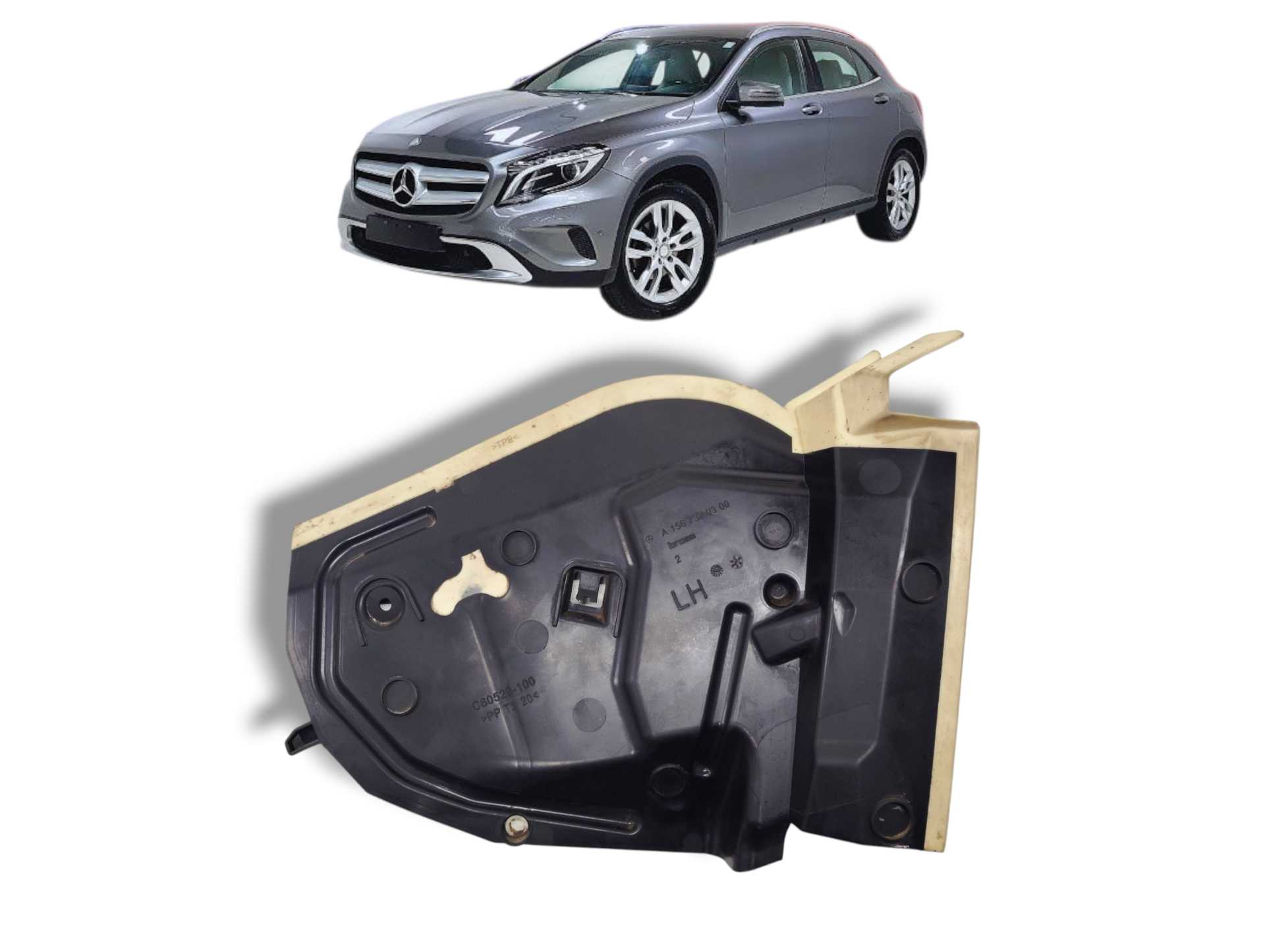 Acabamento porta traseira esquerda Mercedes GLA 200 15 18