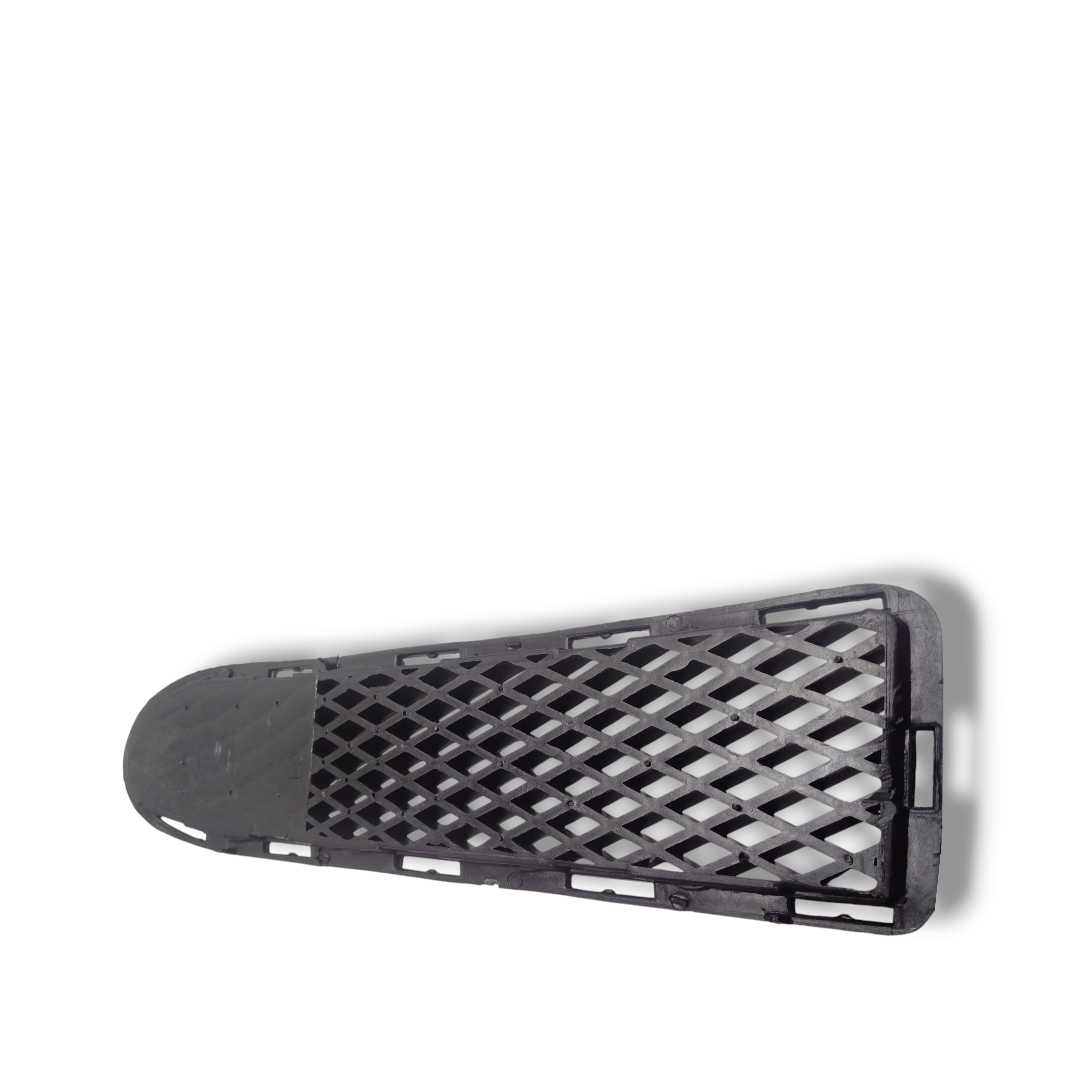 Grade Farol Milha Lado Direito Vw Gol 1.0 2004