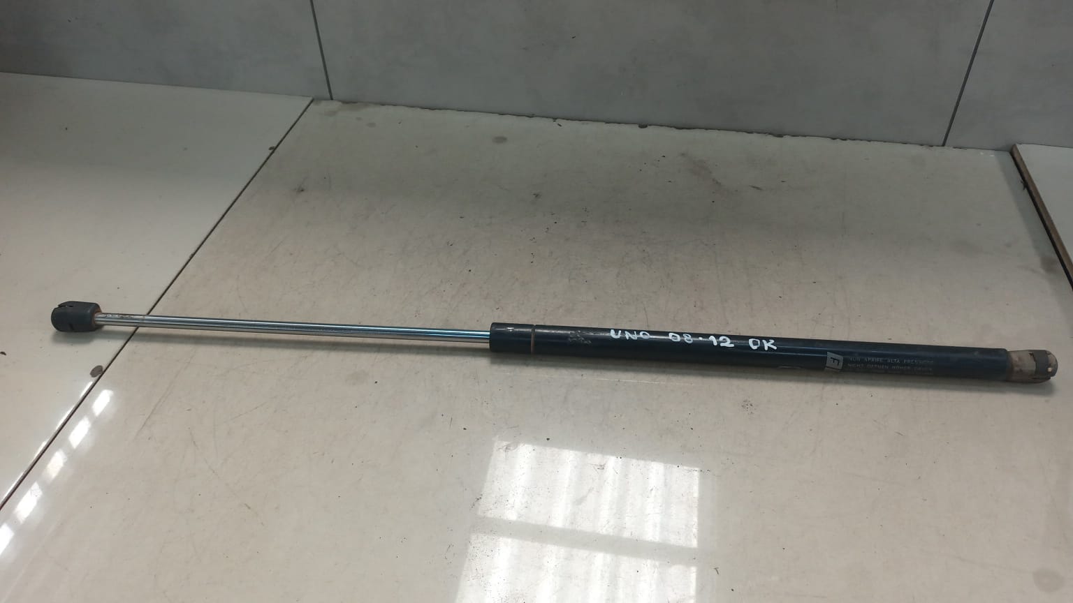 Amortecedor Tampa Traseira Fiat Uno 2008 - 2012 | 7518537