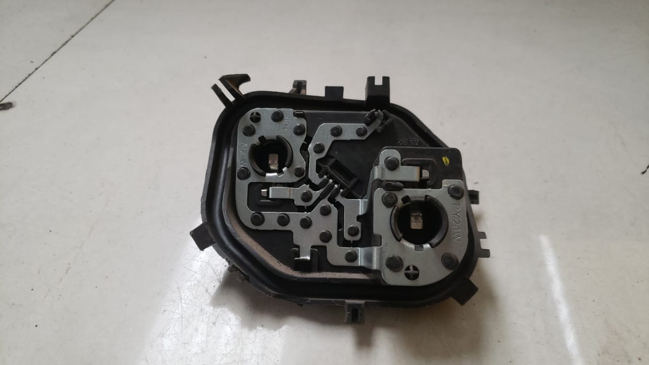 Circuito lanterna Esquerda Renault Captur 2016 a 2020