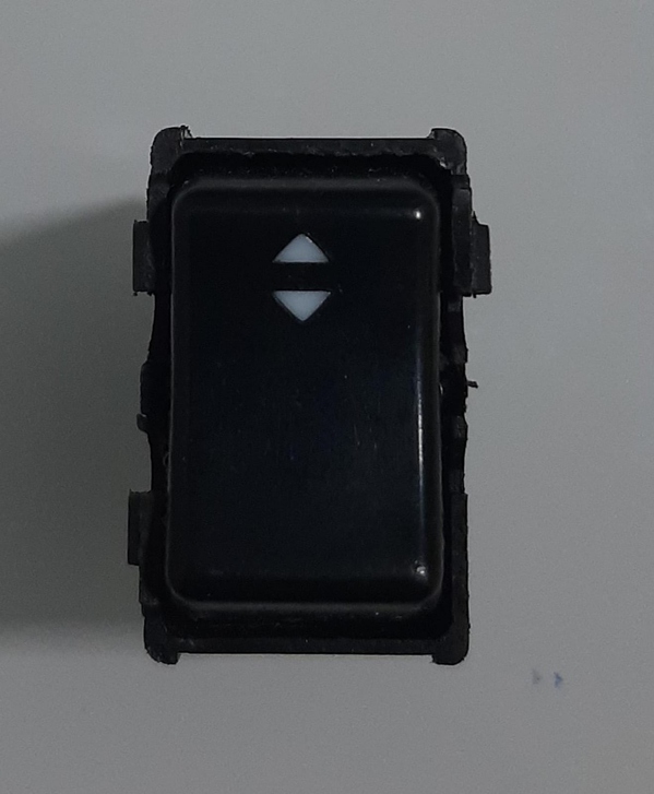 BOTAO INTERRUPTOR VIDRO ELÉTRICO OPALA 