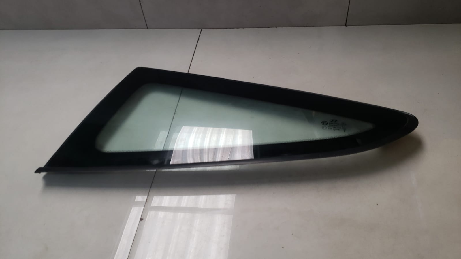 Vidro Fixo Traseiro Esquerdo Hyundai Veloster 2013 a 2016