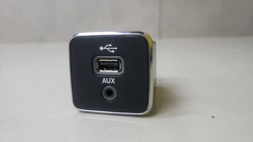 Conector Auxiliar Usb Jeep Renegade 2018 a 2019