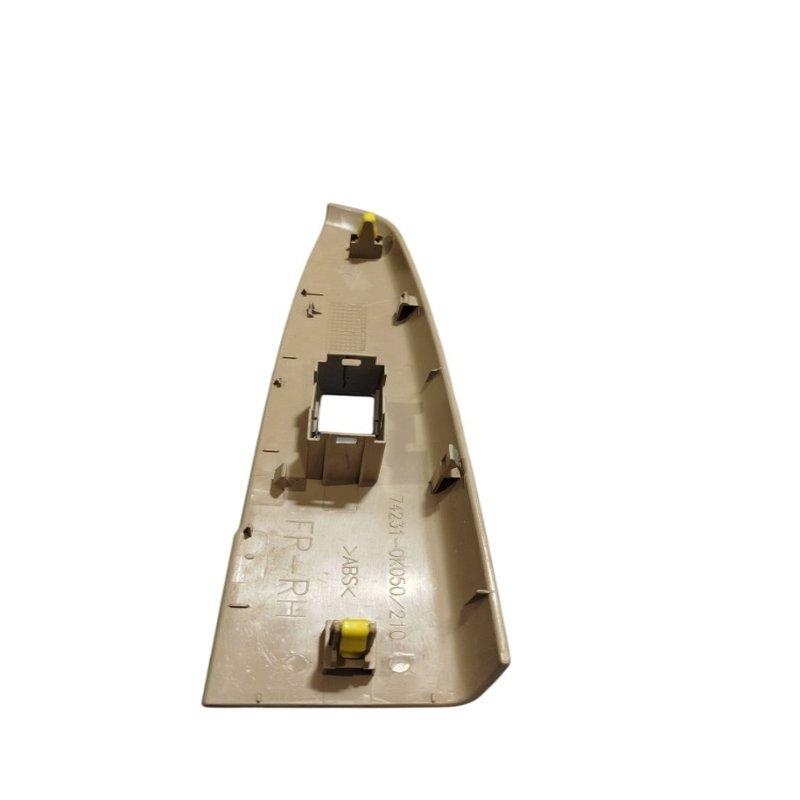 Moldura botão vidro dianteiro direito Toyota Hilux 2009 2015