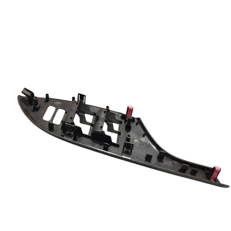 Moldura botão vidro esquerdo toyota corolla 2009 2012 usado 