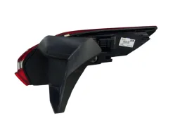 LANTERNA TRASEIRA ESQUERDA FASTBACK 2022/ (CANTO)