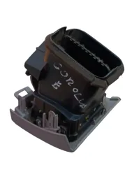 DIFUSOR AR INTERNO ESQUERDO COROLLA 2009 2010 A 2014