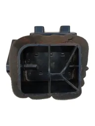 DIFUSOR AR INTERNO DIREITO VERSA MARCH 2014 2015 A 2020
