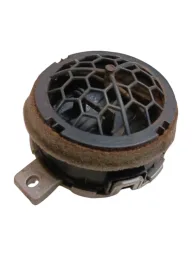 DIFUSOR AR INTERNO LATERAL MARCH VERSA 2012 2013 A 2021