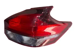 lanterna tras dir nissan kicks 1.6 2022/23 C DTALHS!!