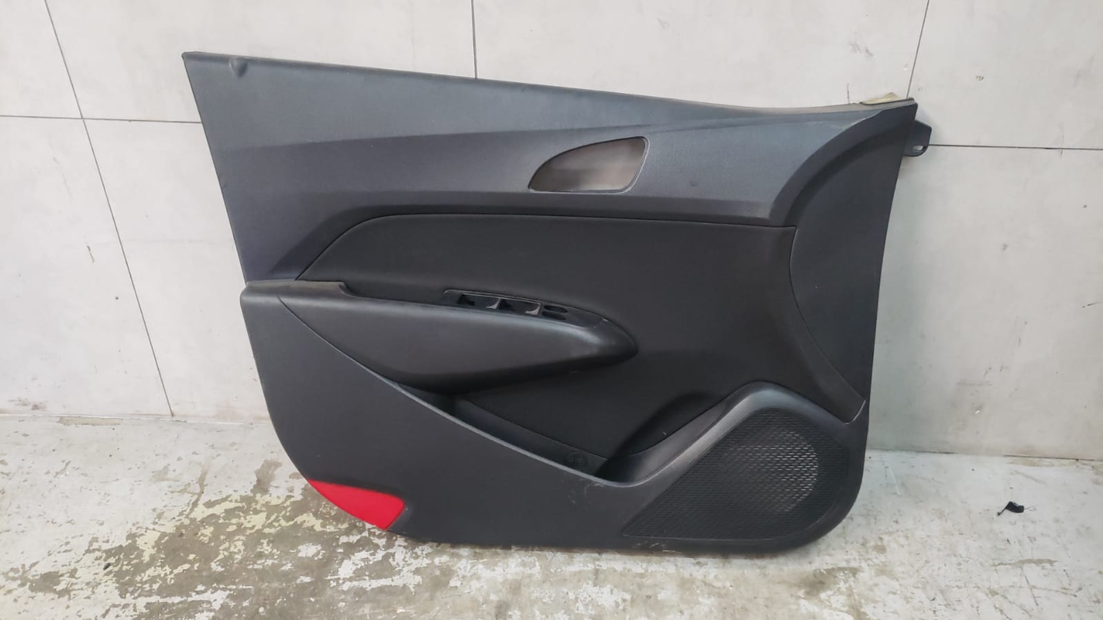 Forro De Porta Dianteira Esquerda Hyundai Hb20 2012 a 2018 (2)