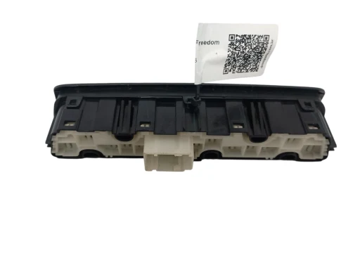 BOTAO ALERTA FIAT STRADA 2021 2022/.. 01002805850