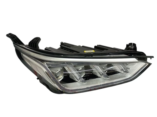 Farol Direito Byd Song Plus 2023 2024 a 2025